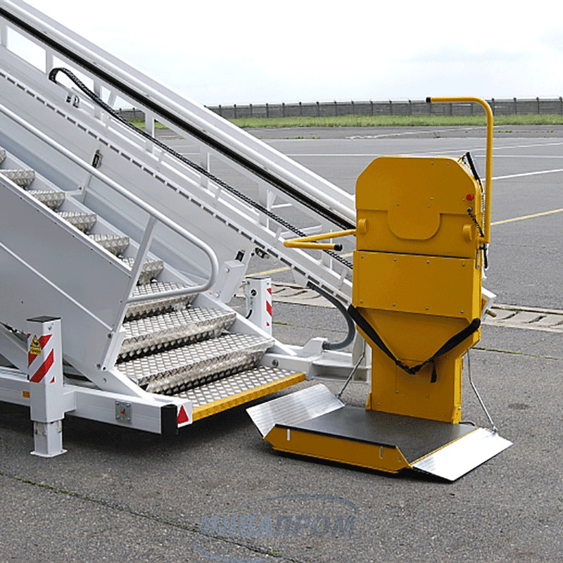 Инвалидный подъемник для самолета